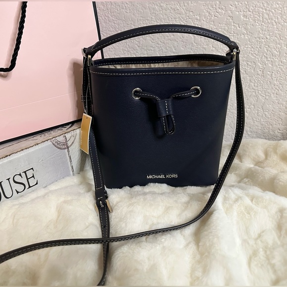 Michael Kors Small Suri Bucket Crossbody Bag Admiral Blue - Picture 2 of 8